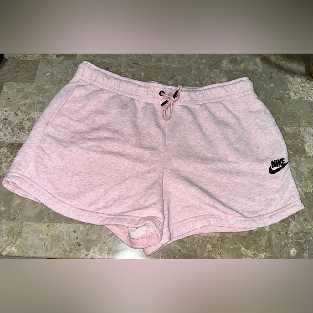 Women’s NIKE shorts